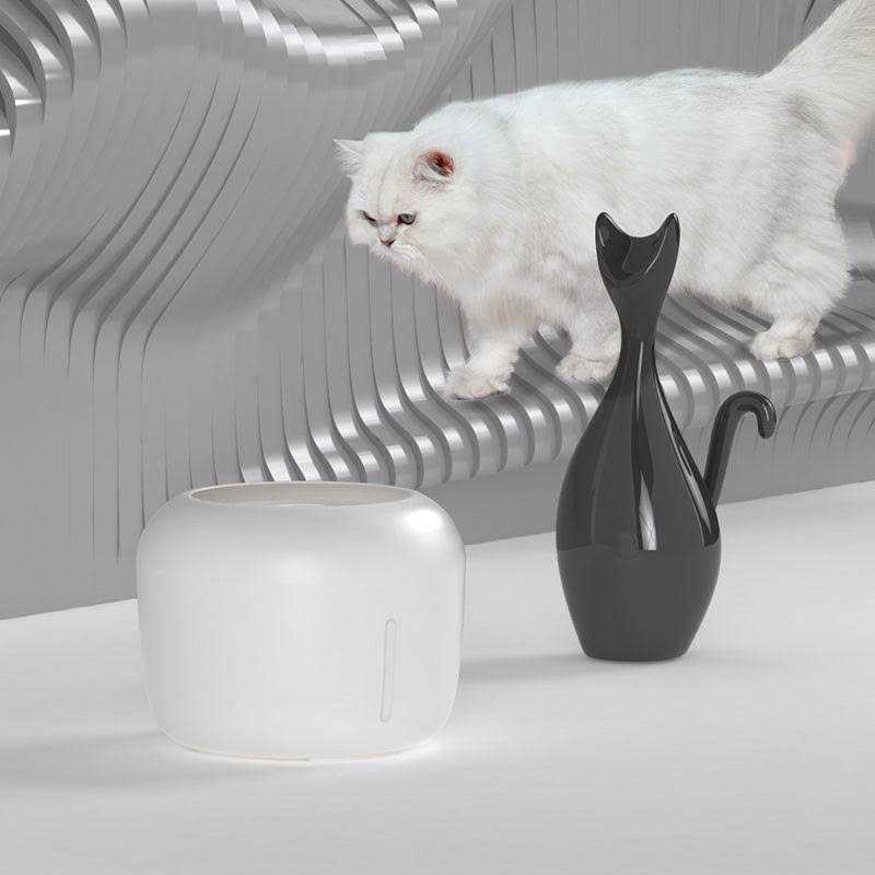 Filtered Dog and Cat Fountain Waterer H4812
