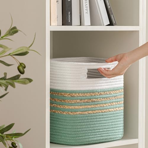 Set of 4 Water Hyacinth Storage Bins with Handles, Brown I301