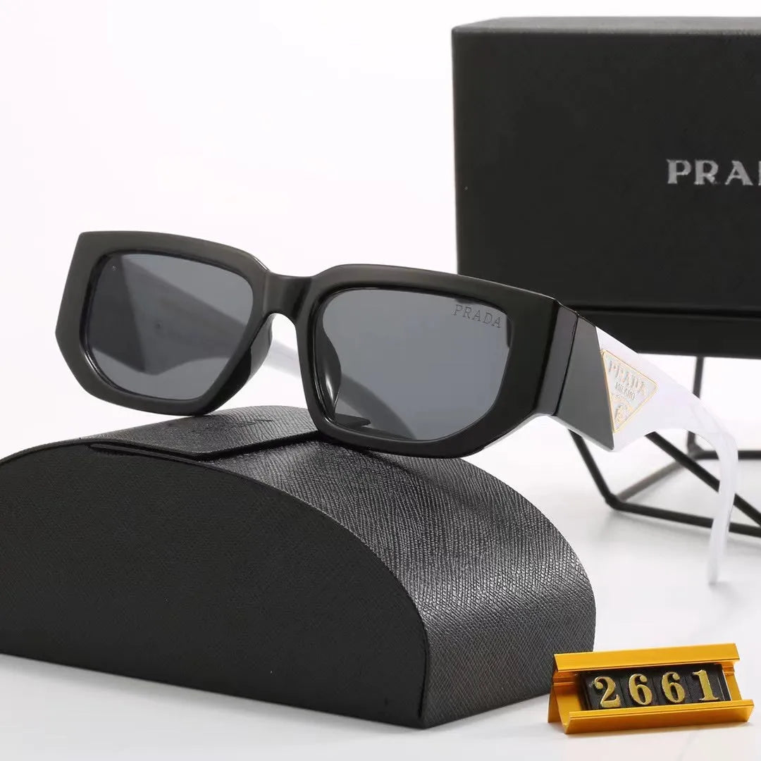 PA Letter Two-Tone Sunglasses Z9765