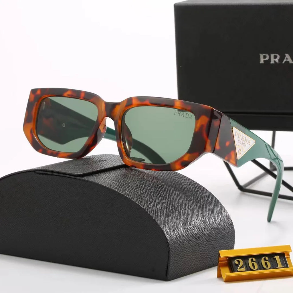 PA Letter Two-Tone Sunglasses Z9765