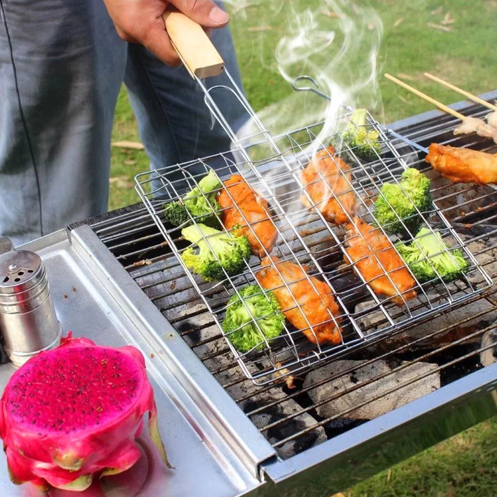 Stainless Steel Folding Barbecue Grilling Basket with Wooden Handle E128383