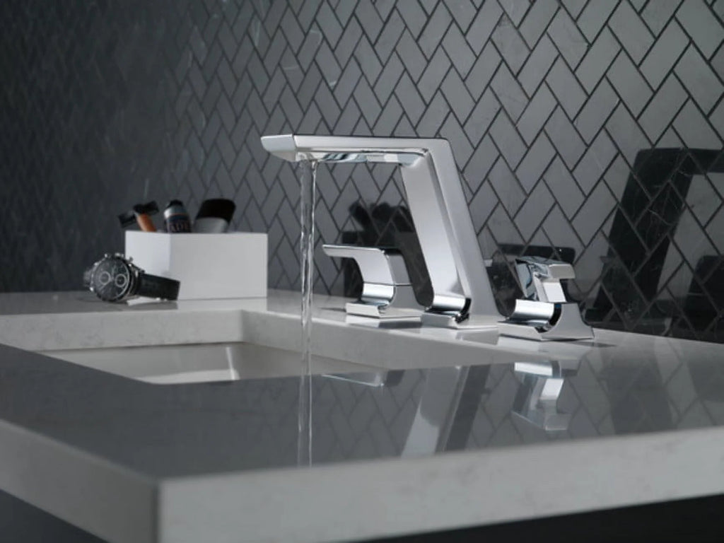 Widespread Bathroom Faucet O623