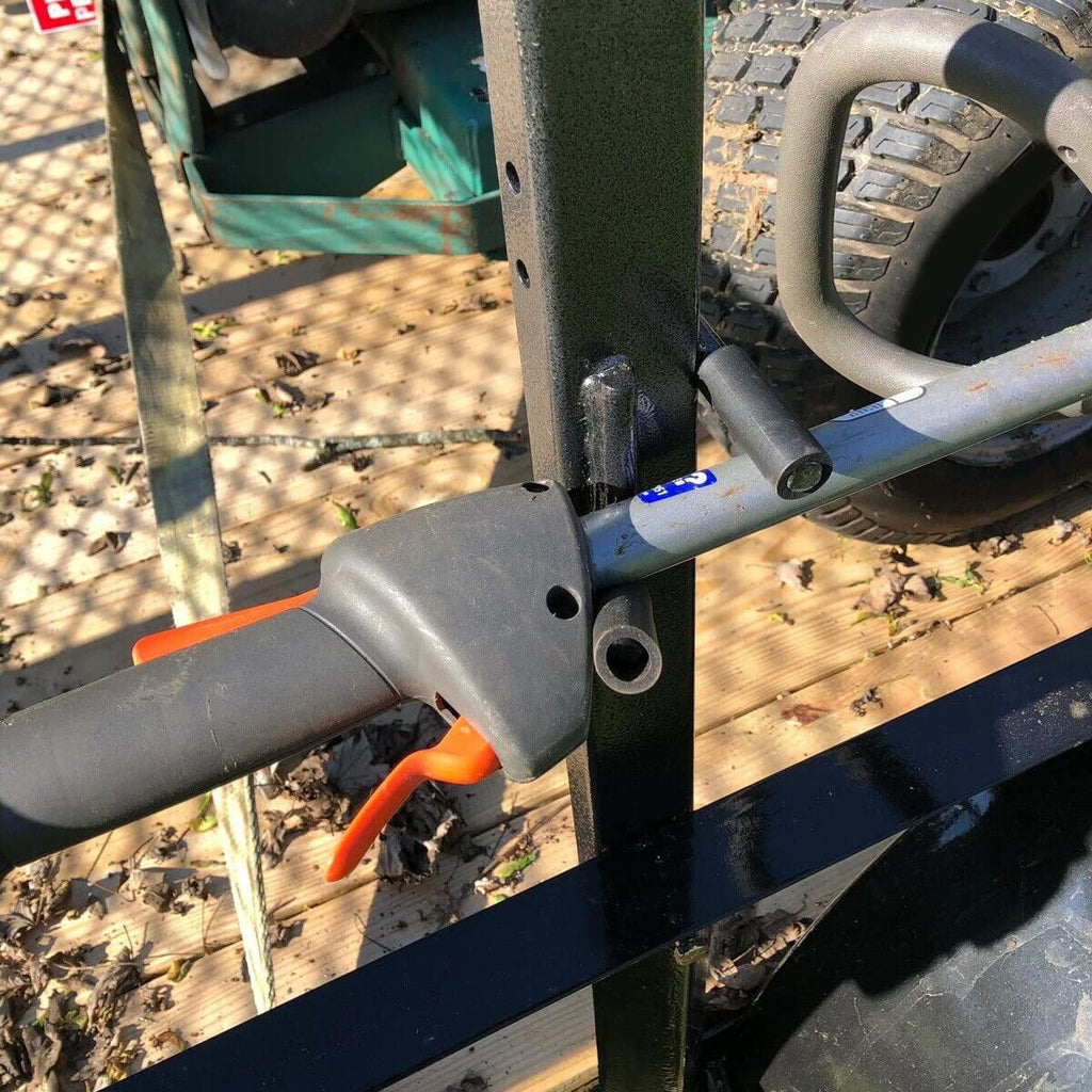 Lockable 3 Place Trimmer Rack F1545