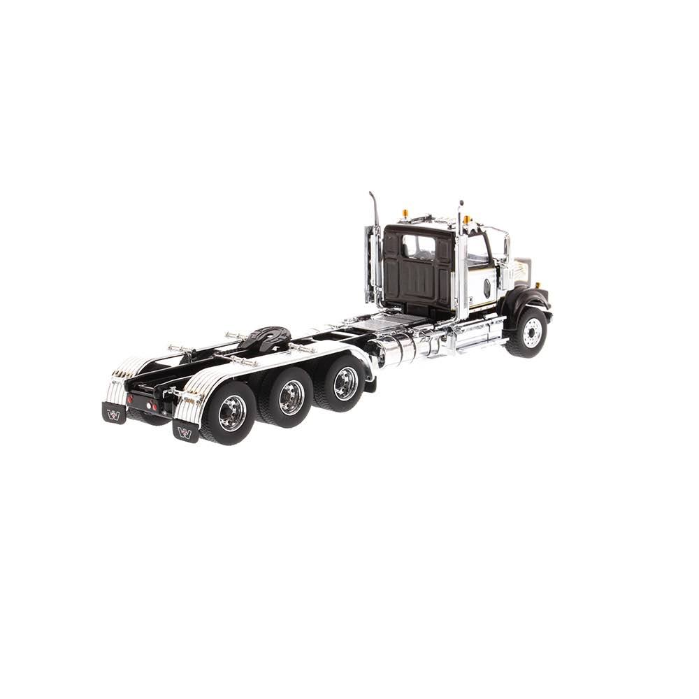 1/50 Diecast Western Star 4900 Tridem Tractor D5606