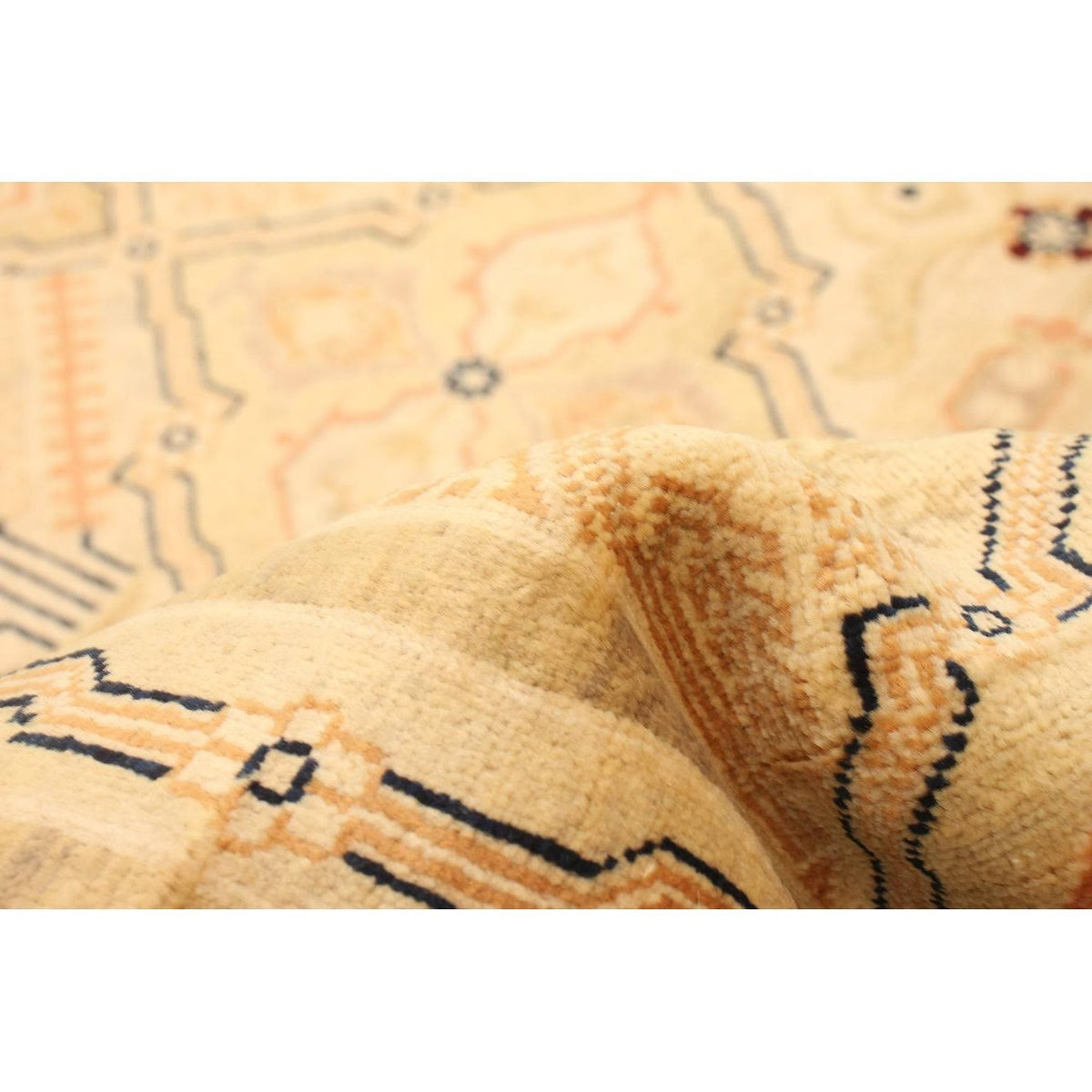 Hand Knotted Ivory Wool Rug E6476