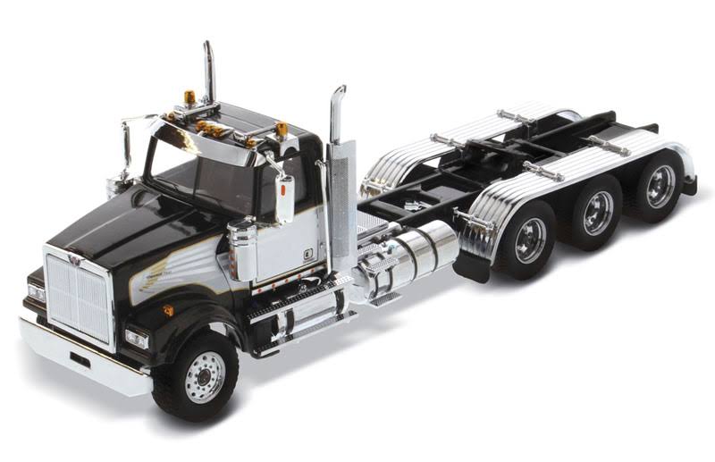 1/50 Diecast Western Star 4900 Tridem Tractor D5606