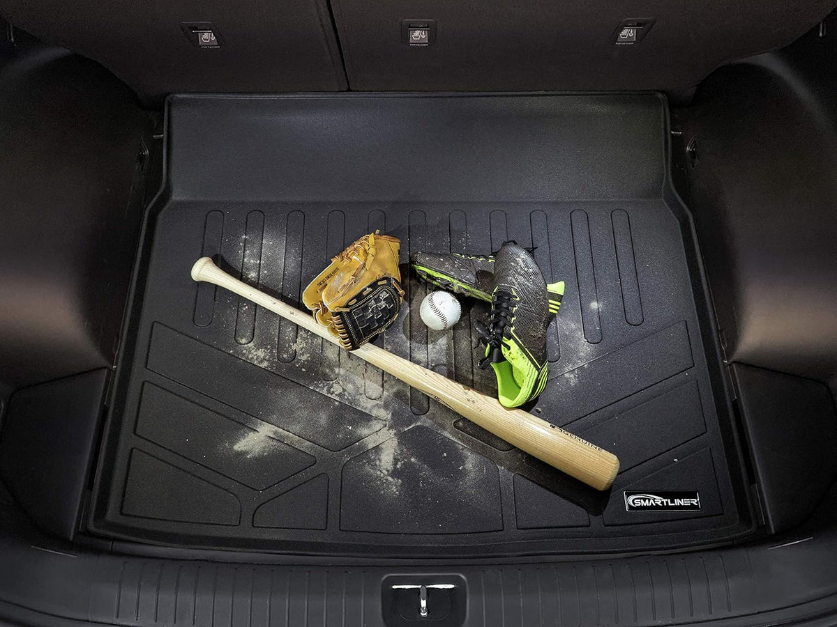 Black Custom Floor Mats and Cargo Liner Set C76332