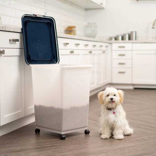 Airtight Pet Food Container D8229