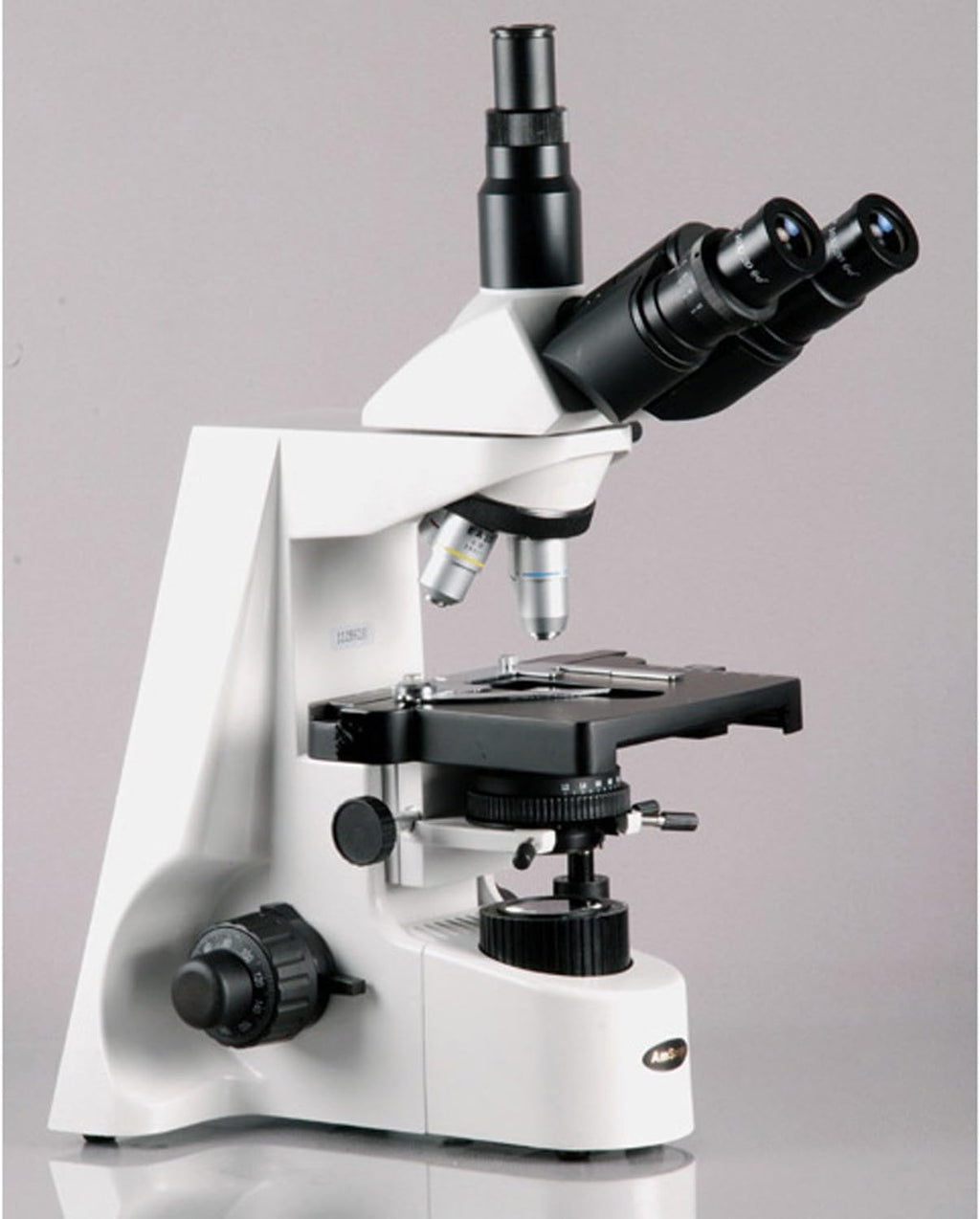 Digital Trinocular Compound Microscope, 40X-2500X Magnification, 5MP Camera C600235