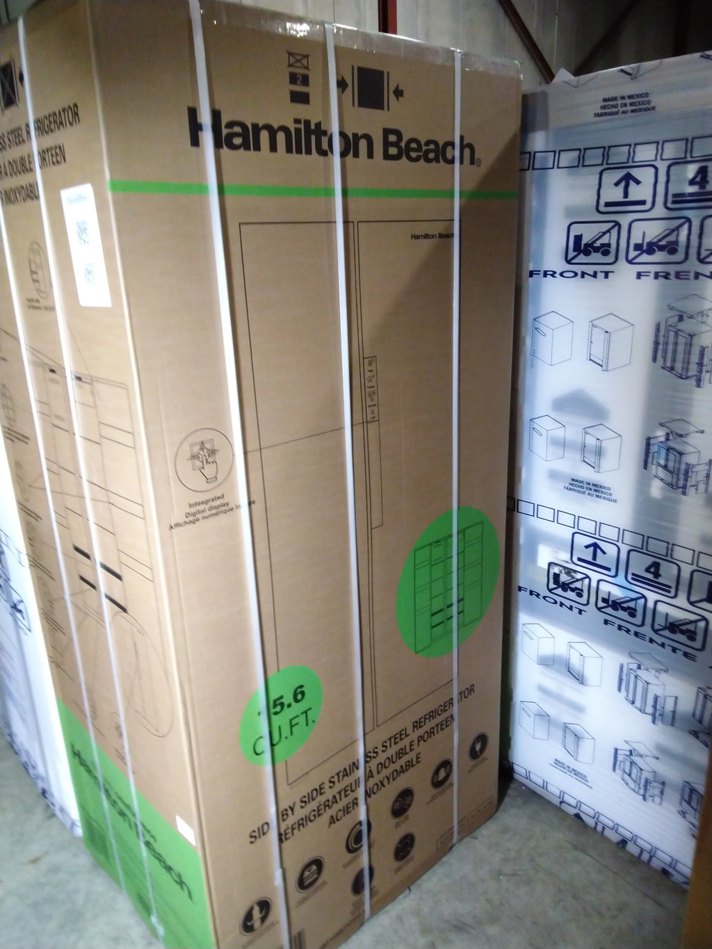 33 In. 15.6 Cu. Ft. Side By Side Refrigerator B958721