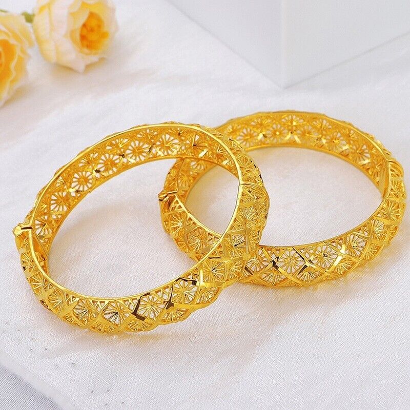 18k Gold Filled Over Silver Bangle Bracelet T647345