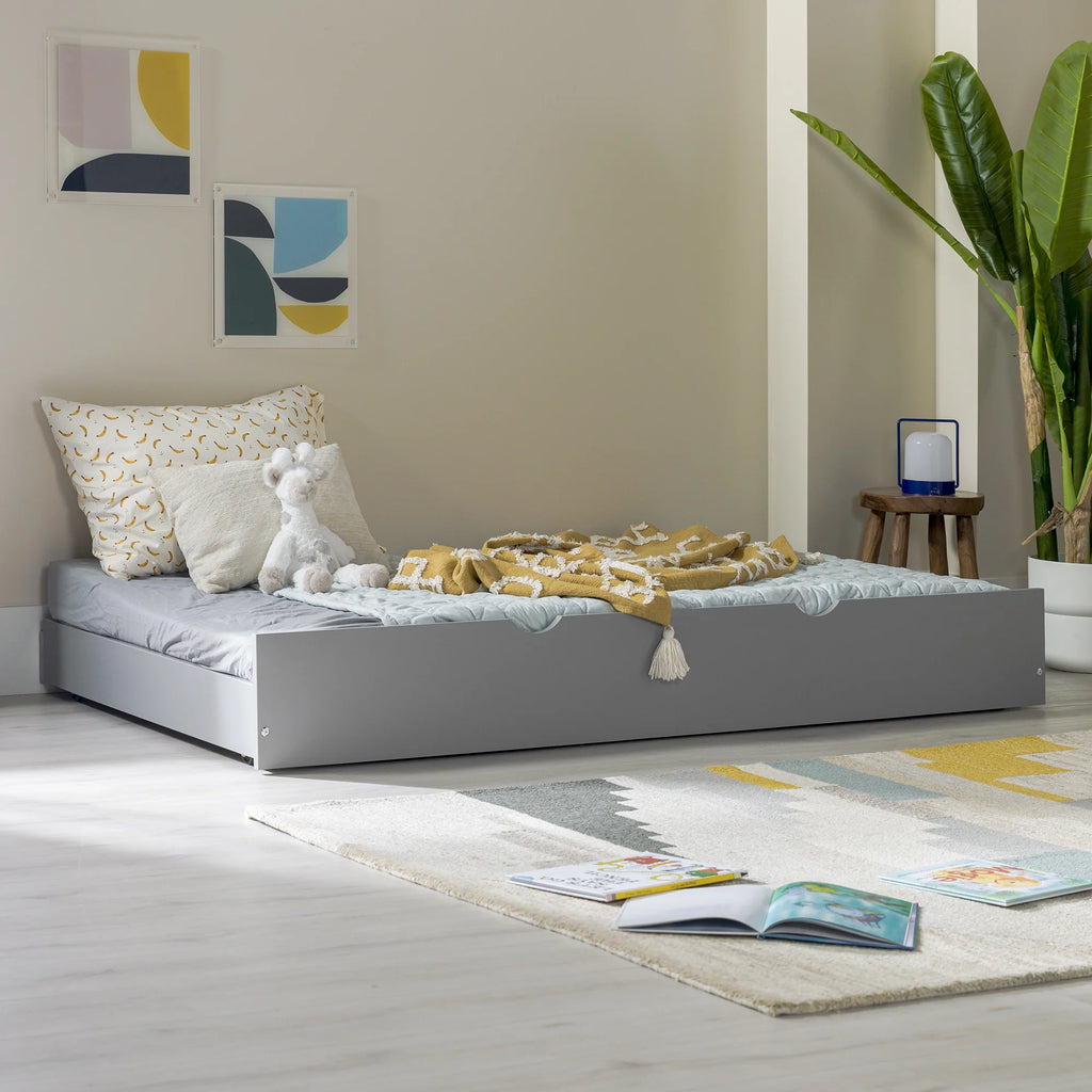Solid Wood Twin Trundle Bed B717