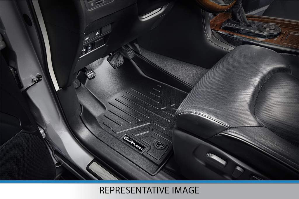 Black Custom Floor Mats and Cargo Liner Set C76332
