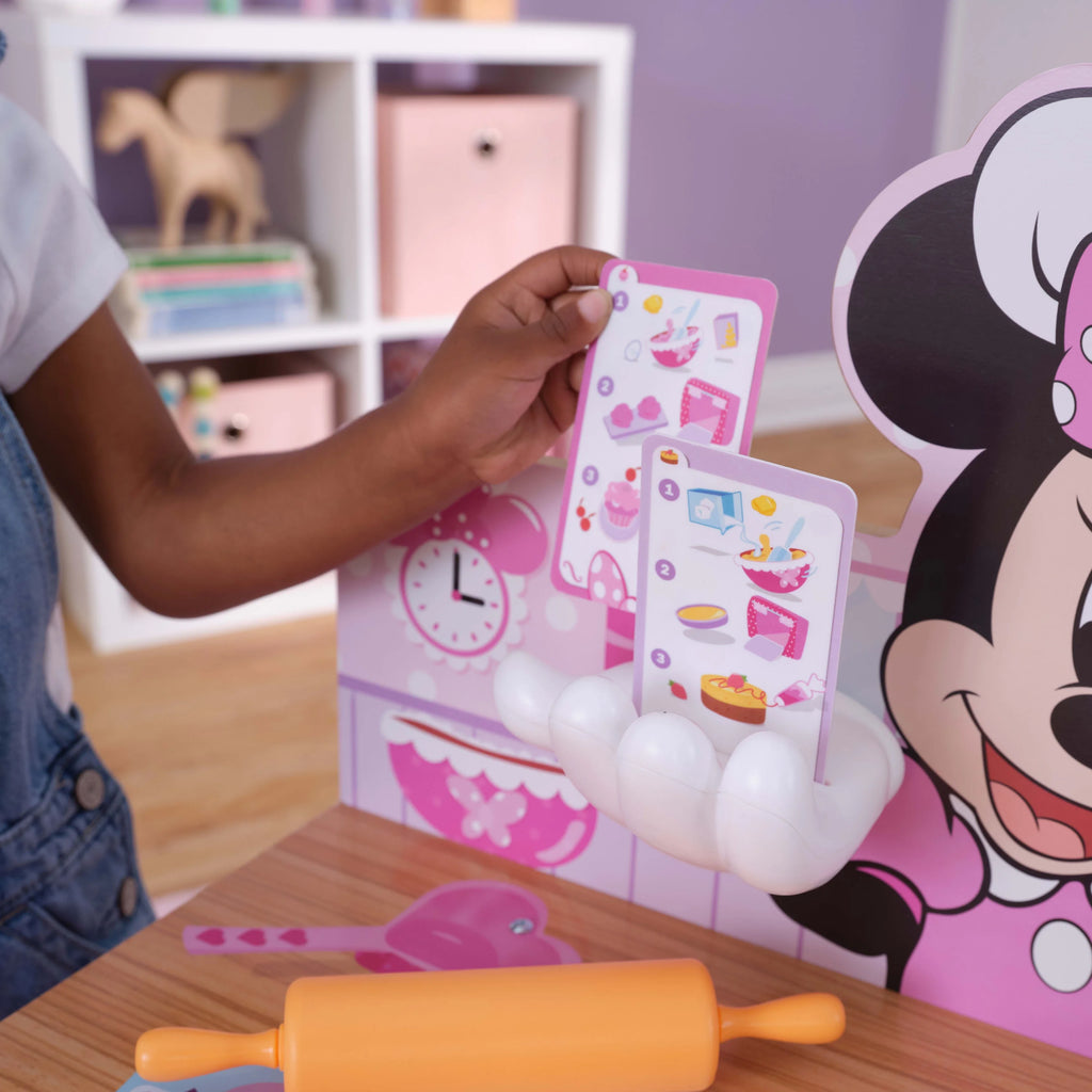 Wooden Play Kitchen R549504