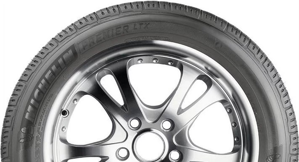 235/55R20 102 V Tire V960978